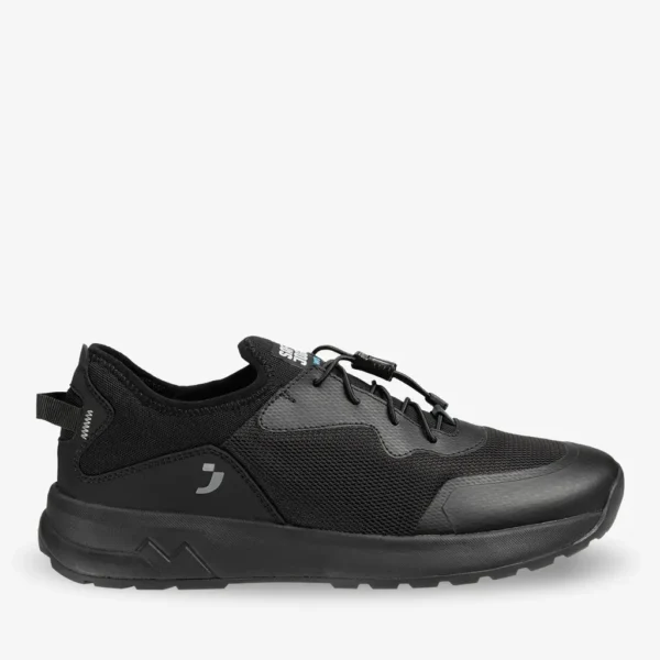 LOGAN O1 lightweight slip-on safety shoes with breathable upper and ESD protection.